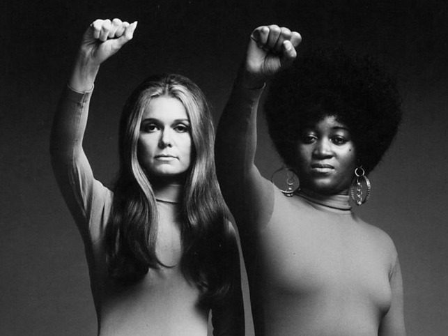 Gloria Steinem et Dorothy Pittman @DR.jpg